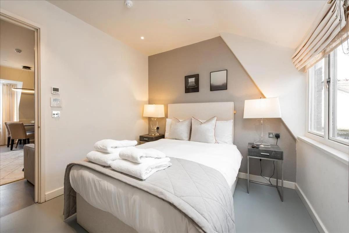 Renovu Premium Homes In Kensington Лондон Экстерьер фото